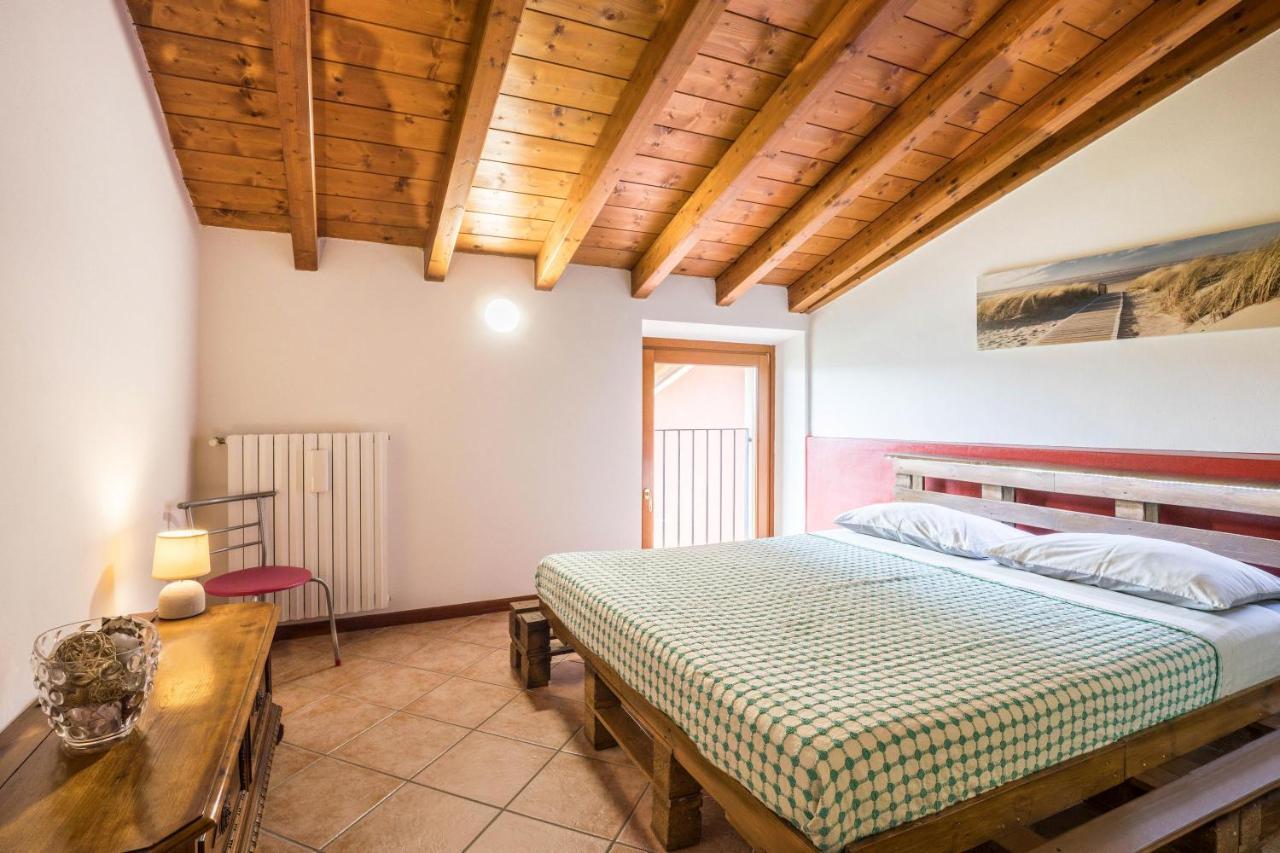Casa Mandello Διαμέρισμα Salò Εξωτερικό φωτογραφία